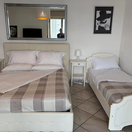 Pink Appartament Bed & Breakfast Bagnolo Piemonte